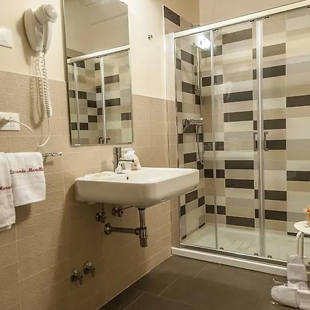 La Di Mariella Dal 1950 Poggio Picenze