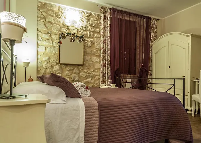 Konukevi La Di Mariella Dal 1950 Poggio Picenze